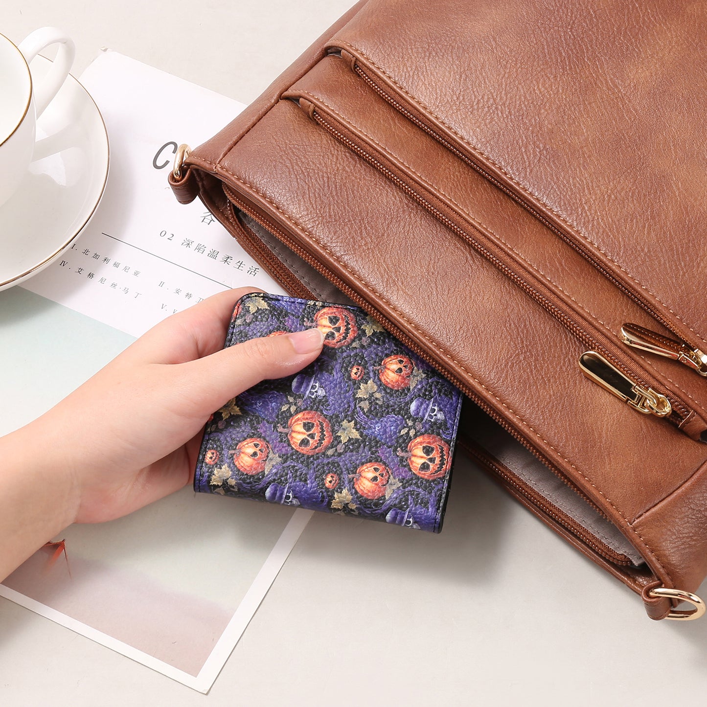 SENDEFN Pumpkin Pattern Small Rfid Women Wallet Bifold Zipper Coin Pocket Leather Compact Cash Credit Card Holder Travel Wallet for Female Ladies 1 ID Window 6 Card Slots